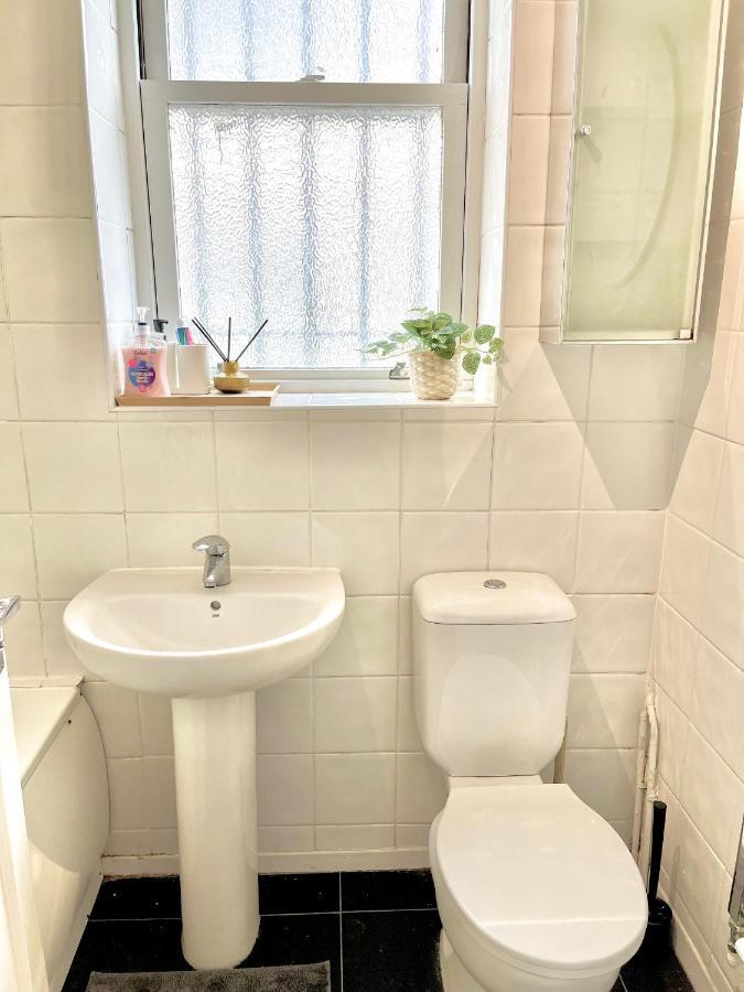 Archway Station Big Bedroom Flat London Exteriör bild